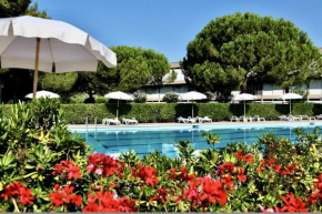 ISA-Apartment 4 beds with common swimming pool in Marina di Bibbona just 350 mt from the sea